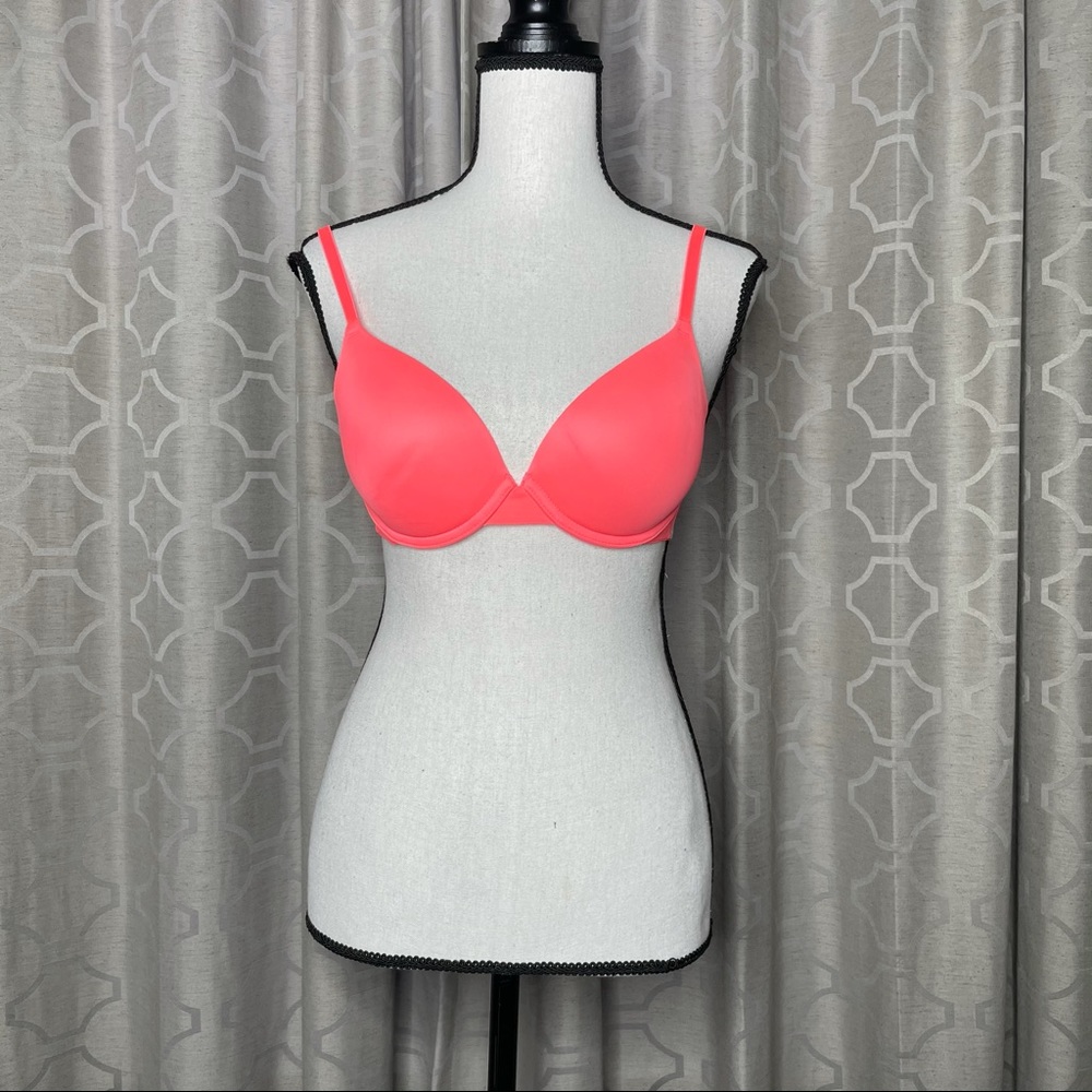 Victoria's Secret PINK Wear Everywhere Push Up Bra